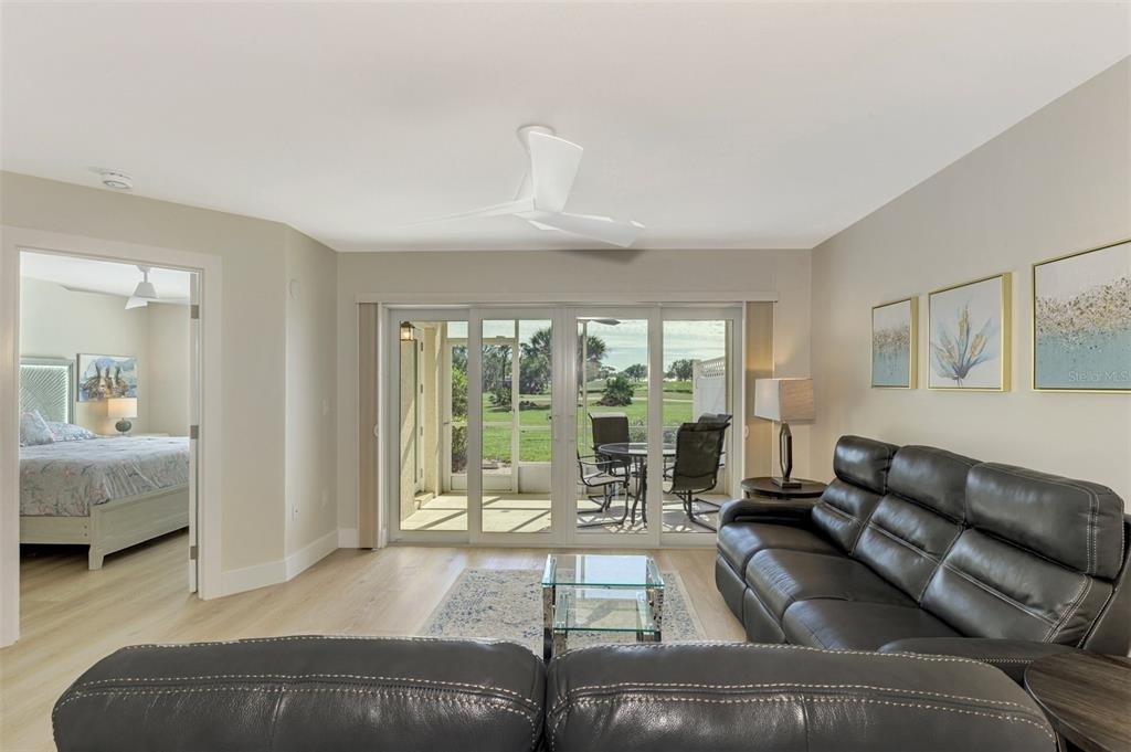 917 Wexford Boulevard - Photo 8