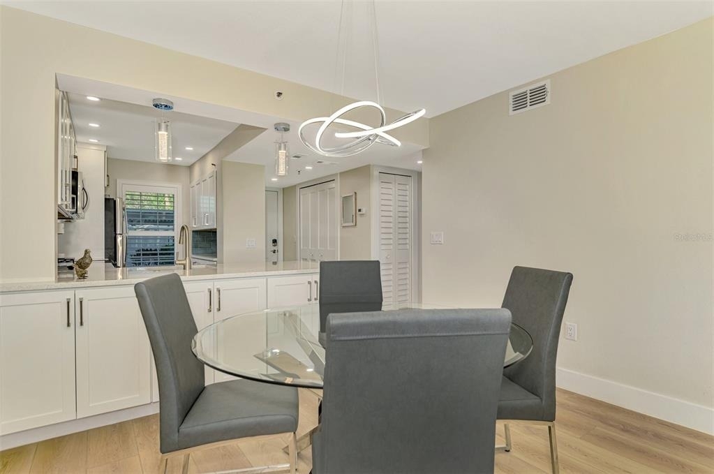 917 Wexford Boulevard - Photo 13