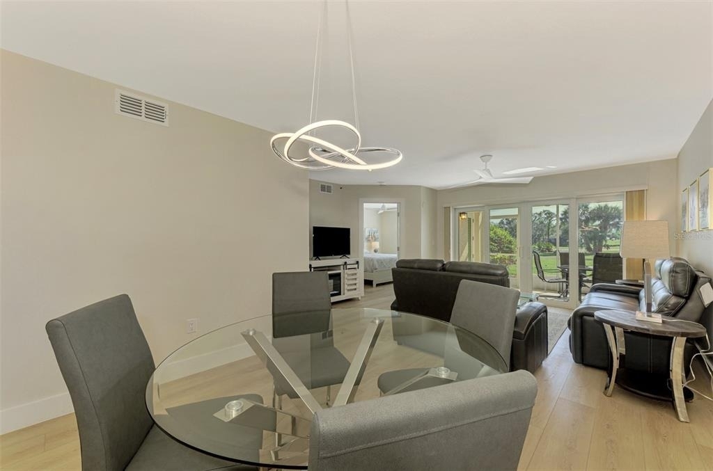917 Wexford Boulevard - Photo 6