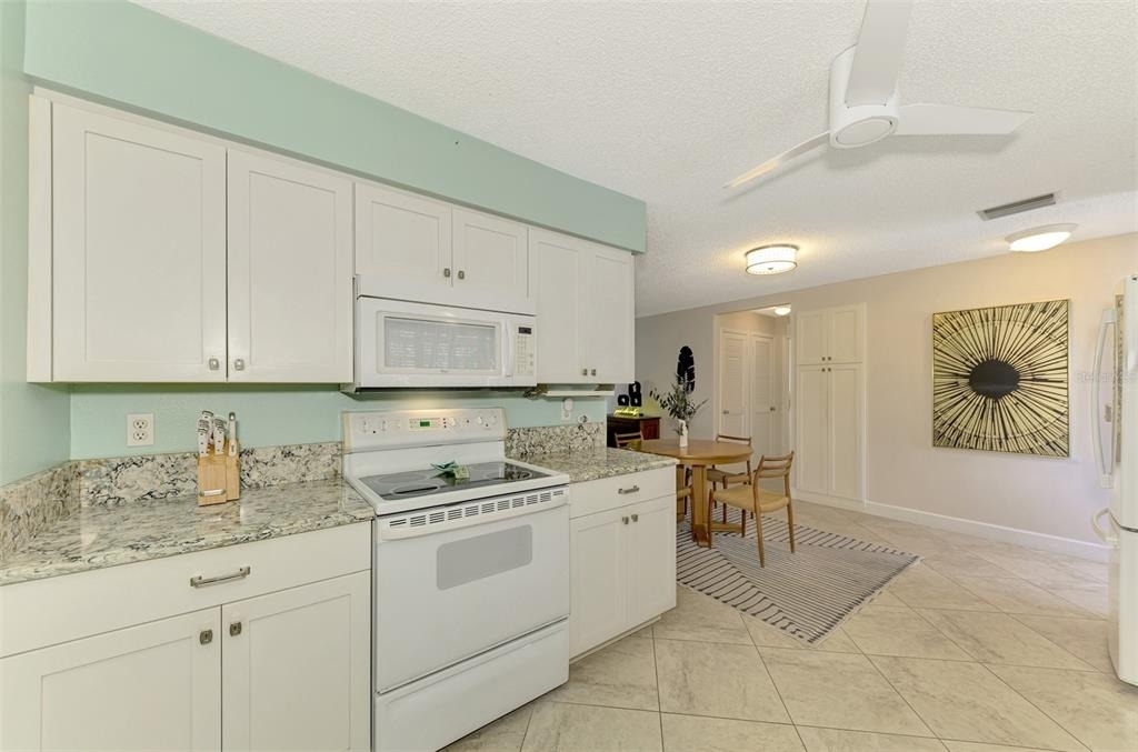 2643 Lear Road - Photo 9