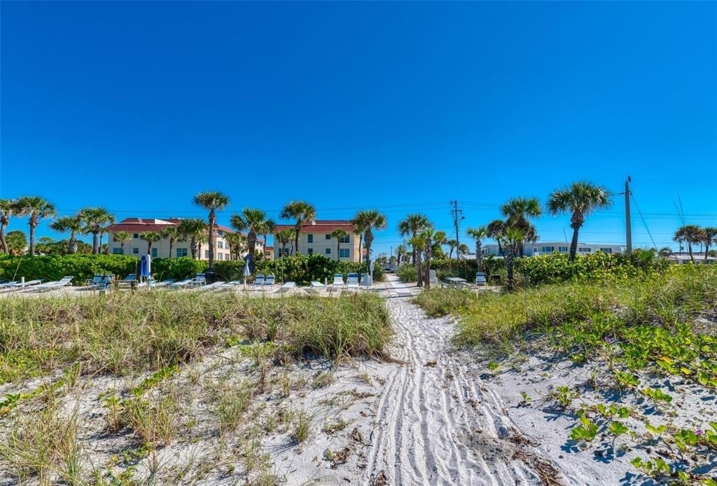 3806 Gulf Of Mexico Drive - Photo 19