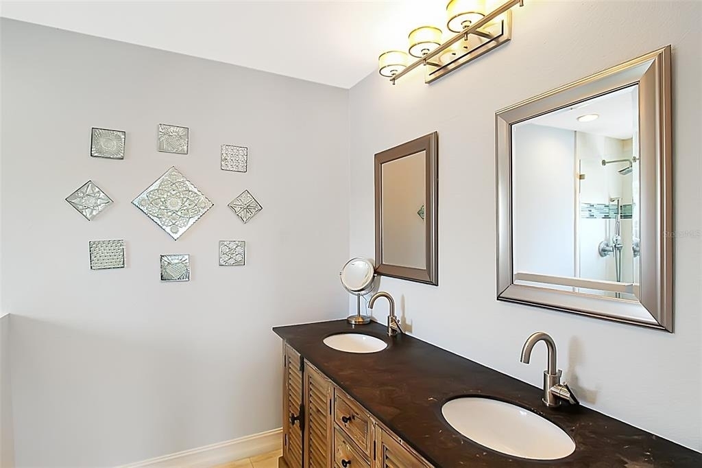 1315 Siesta Bayside Drive - Photo 44