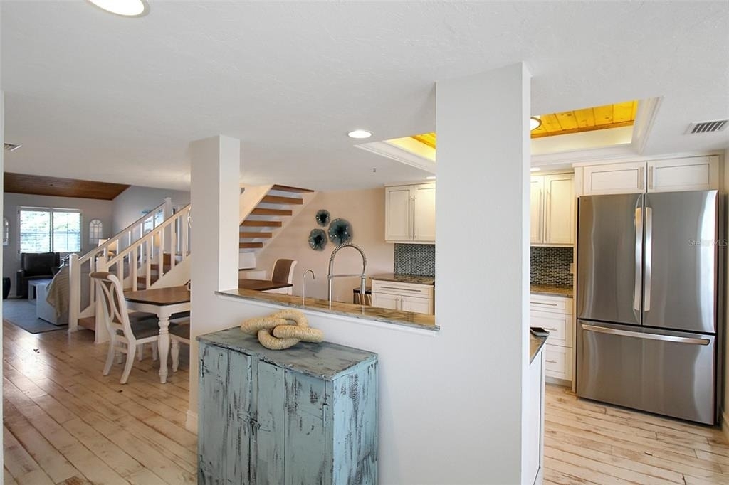 1315 Siesta Bayside Drive - Photo 5
