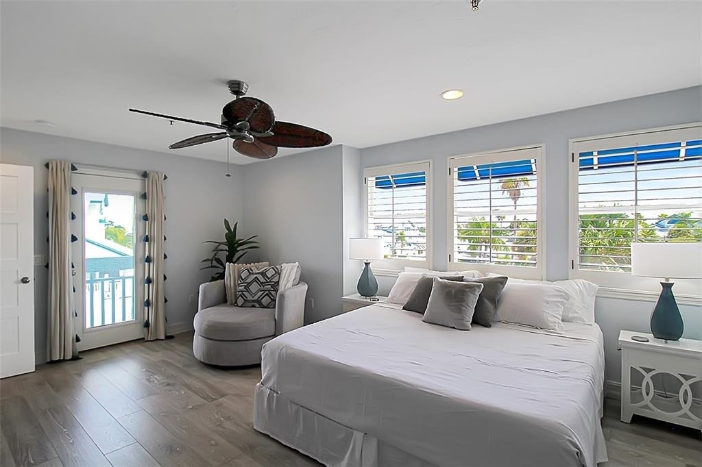 1315 Siesta Bayside Drive - Photo 39