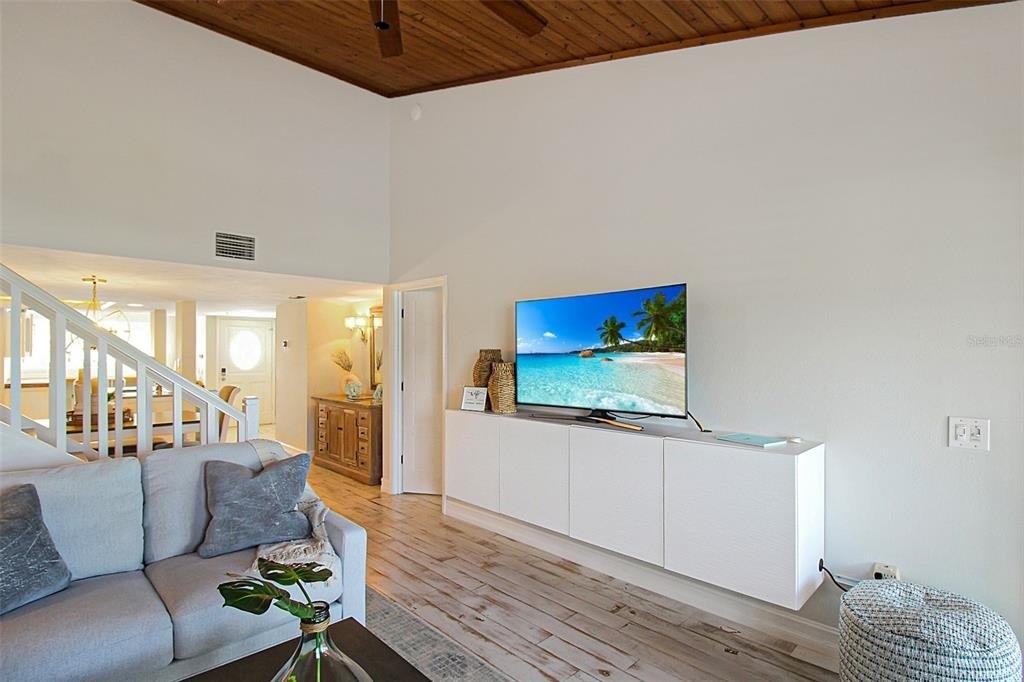 1315 Siesta Bayside Drive - Photo 19