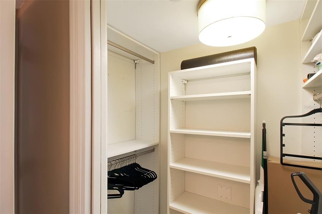 1315 Siesta Bayside Drive - Photo 32