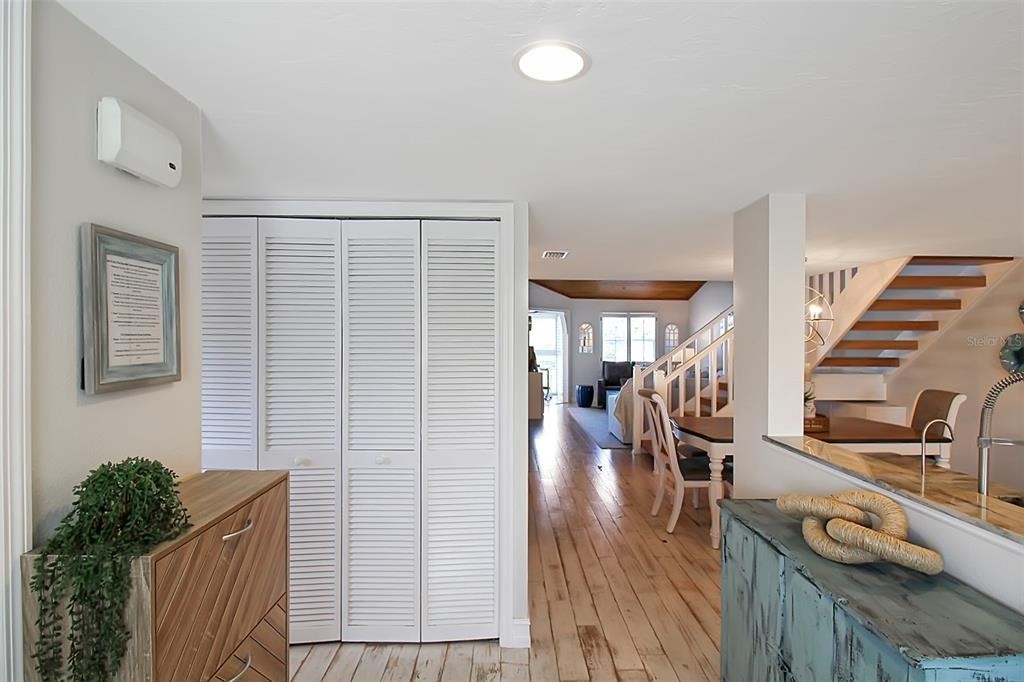 1315 Siesta Bayside Drive - Photo 4