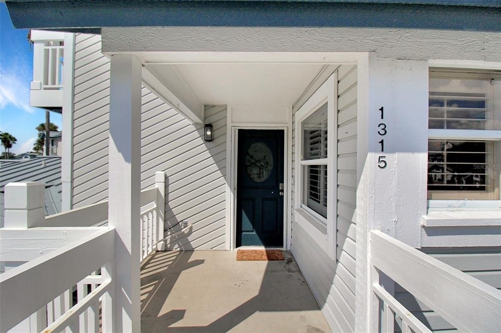 1315 Siesta Bayside Drive - Photo 3