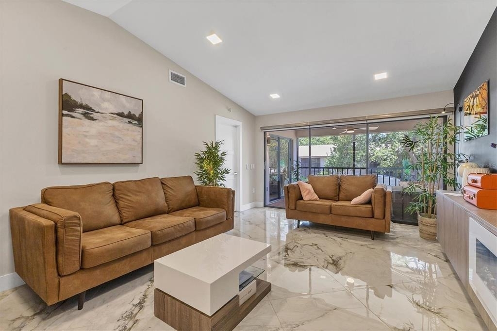 5611 Summer Side Lane - Photo 8