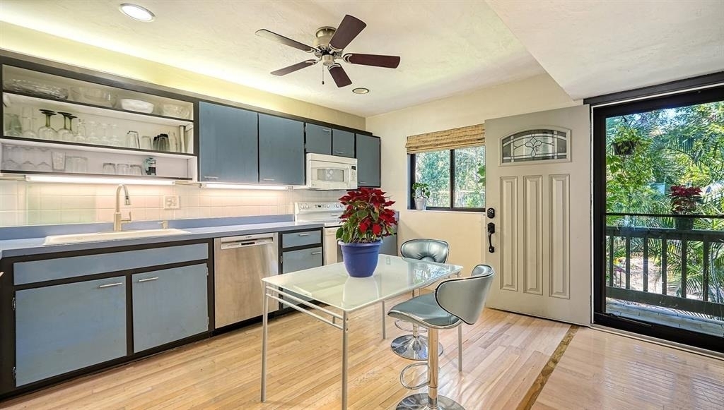 1617 Bayhouse Court - Photo 3