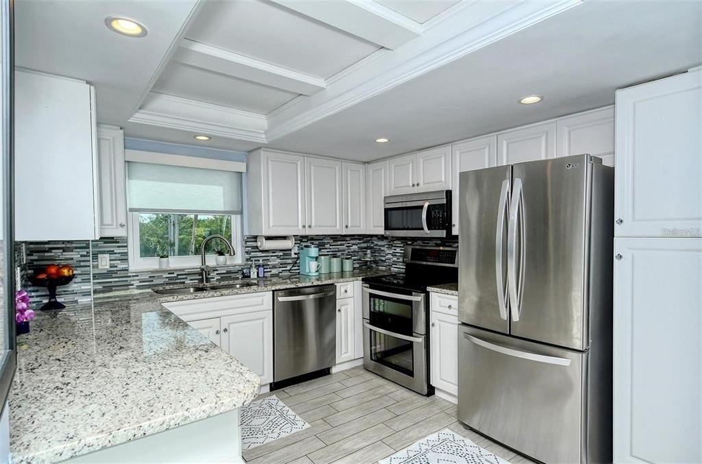 1215 S Portofino Drive N - Photo 2