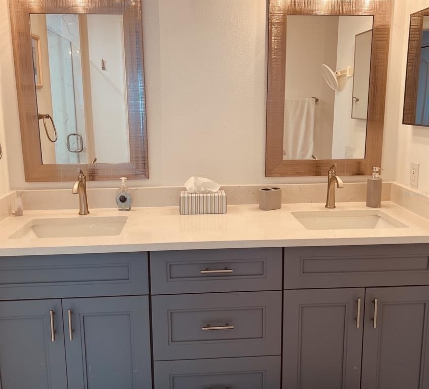9641 Castle Point Drive - Photo 11