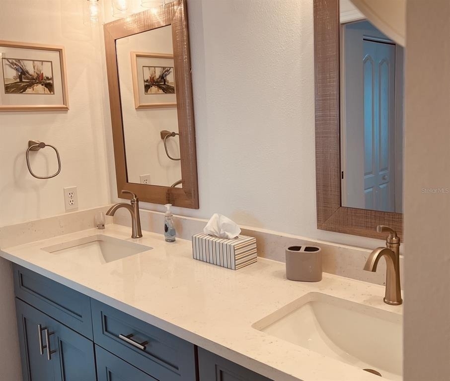 9641 Castle Point Drive - Photo 12