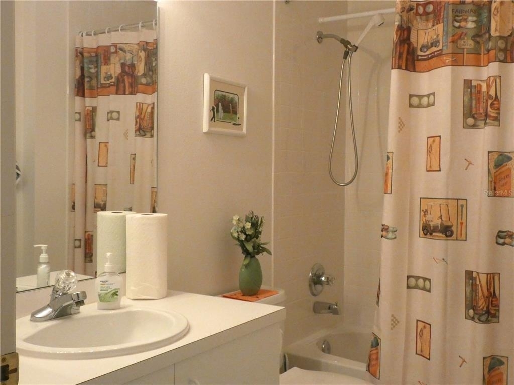 9641 Castle Point Drive - Photo 17