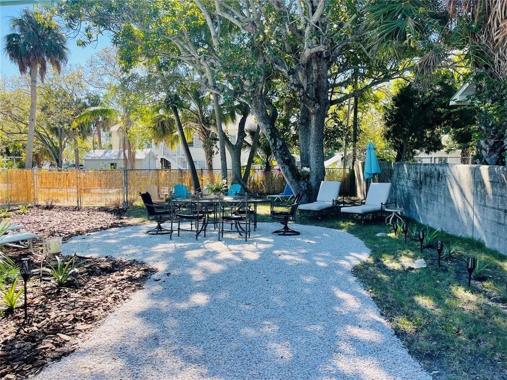 1270 5th Street - Photo 3