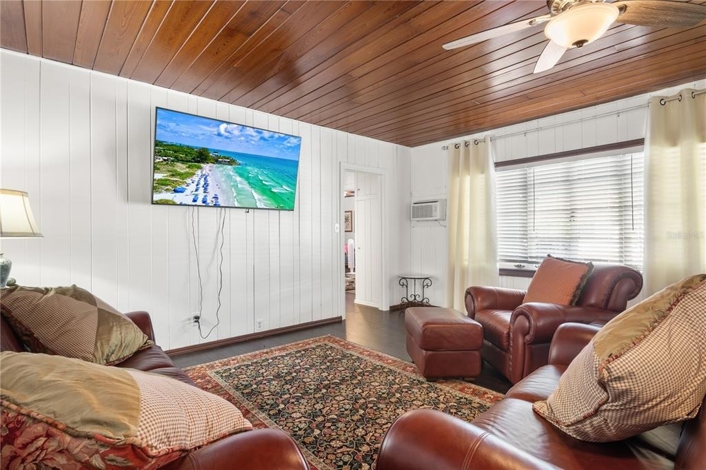1270 5th Street - Photo 11