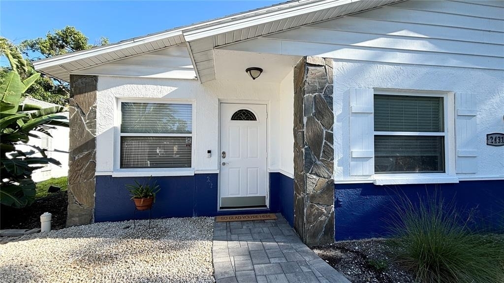 2431 Loma Linda Street - Photo 2