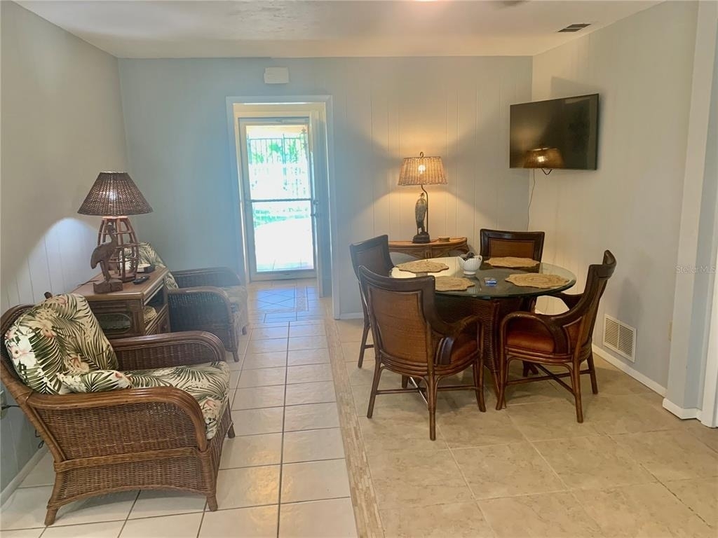 1714 Meadowood Street - Photo 35