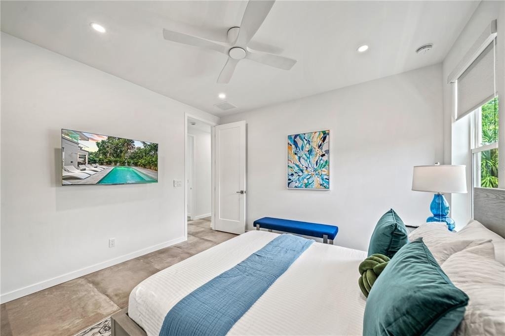 2327 Hillview Street - Photo 32