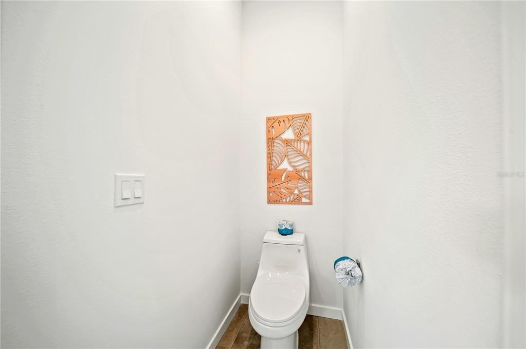 2327 Hillview Street - Photo 25
