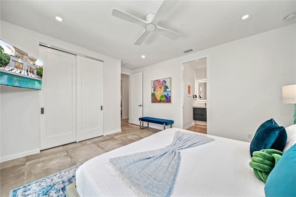 2327 Hillview Street - Photo 48