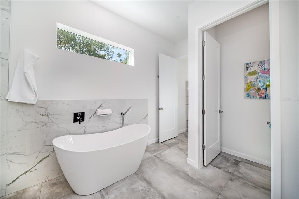 2585 Clematis Street - Photo 31