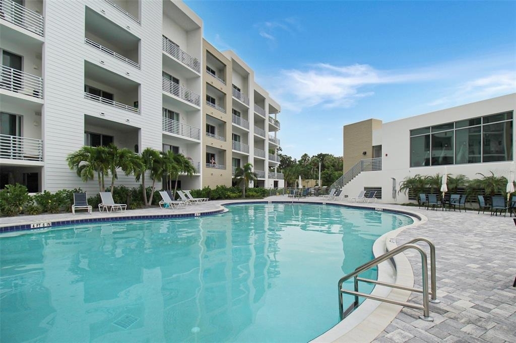 1703 N Tamiami Trail - Photo 2