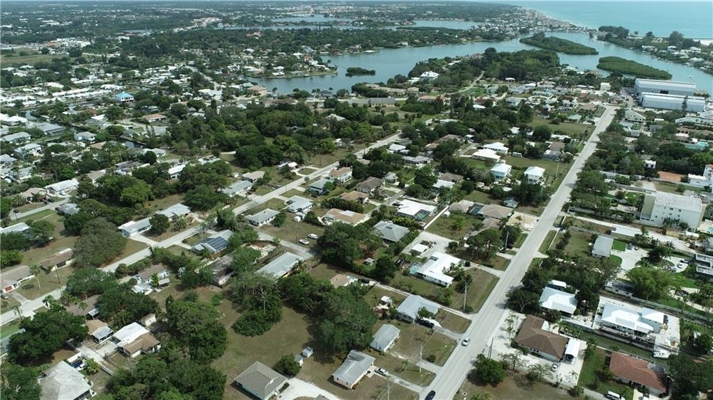 309 Shore T Road - Photo 32