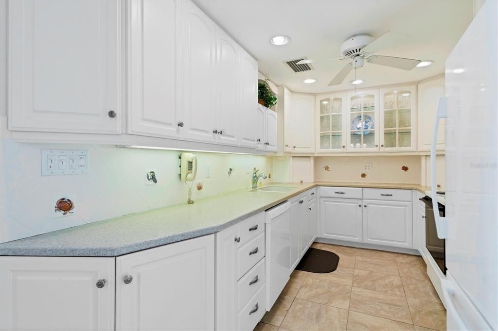 4485 Gulf Of Mexico Drive - Photo 6