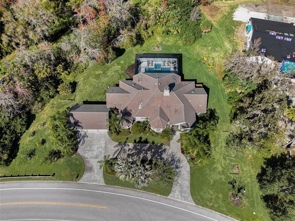 4653 Hadfield Drive - Photo 3