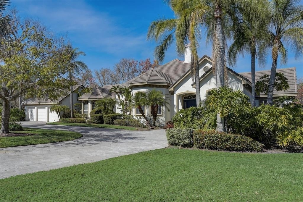 4653 Hadfield Drive - Photo 0