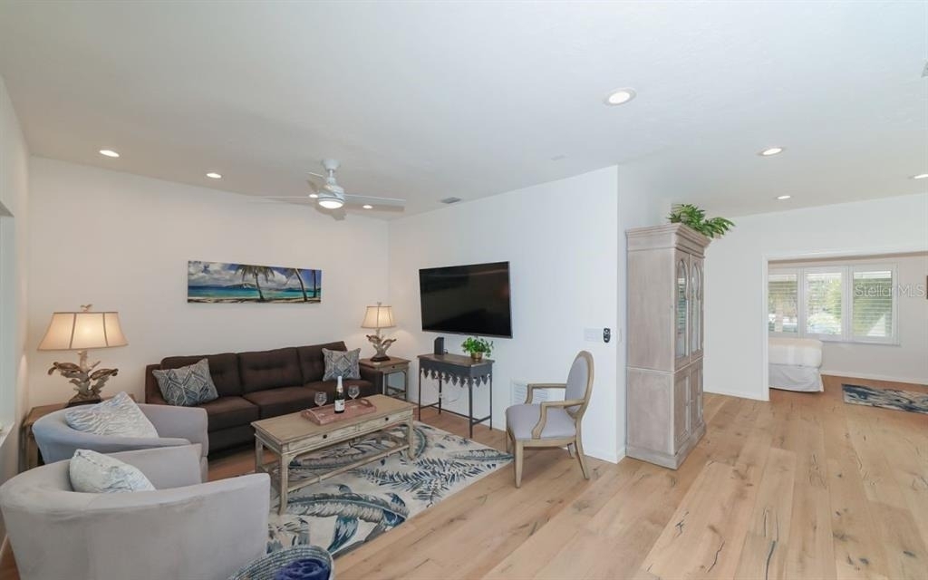 228 Van Buren Drive - Photo 7