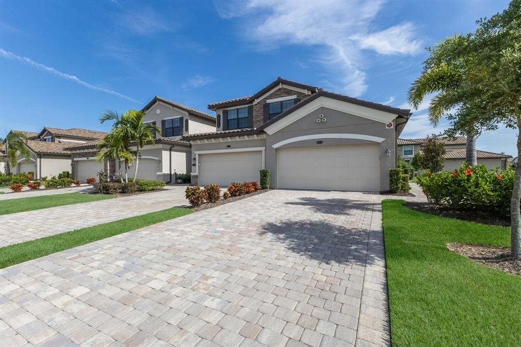 18117 Gawthrop Drive - Photo 2