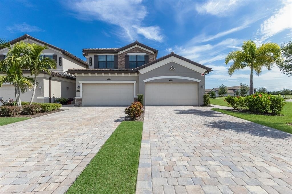 18117 Gawthrop Drive - Photo 0