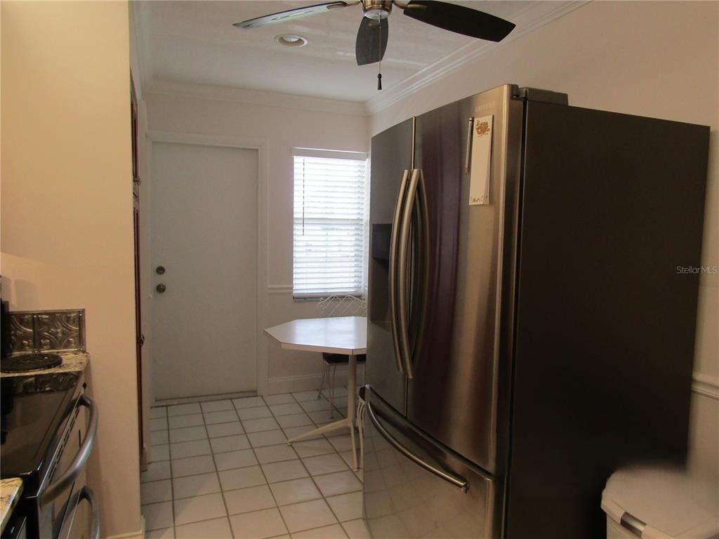 7351 W Country Club Drive N - Photo 1