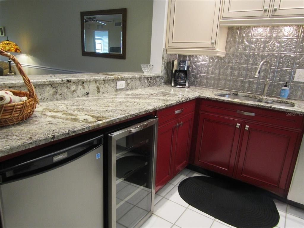 7351 W Country Club Drive N - Photo 4