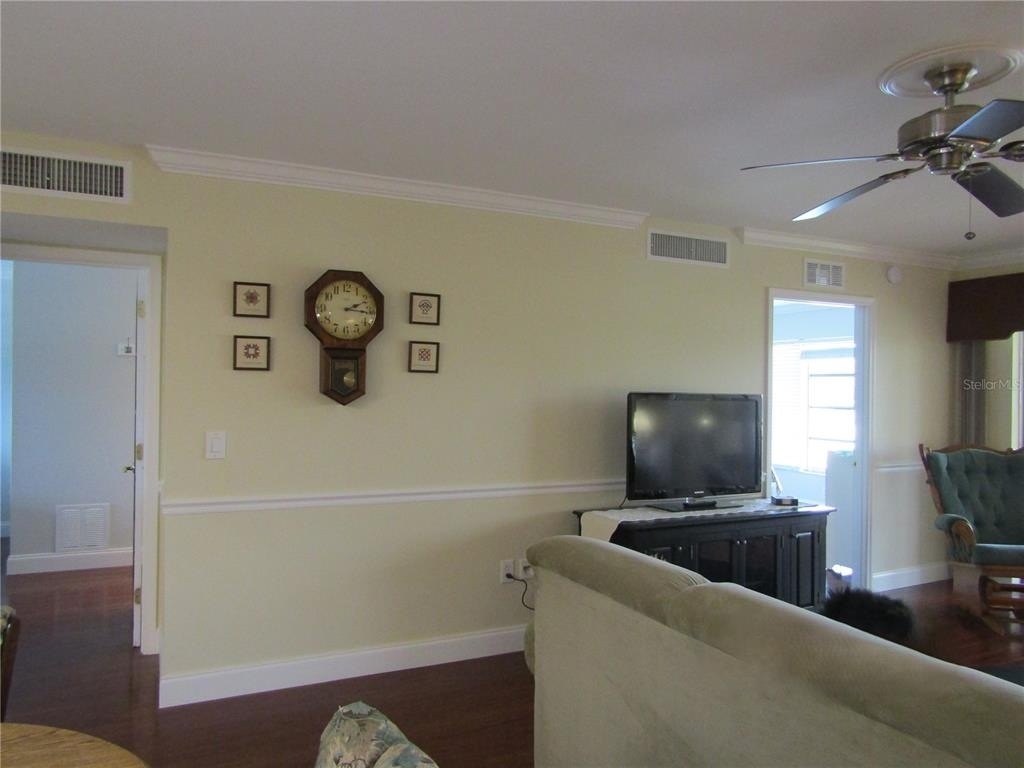 7351 W Country Club Drive N - Photo 7