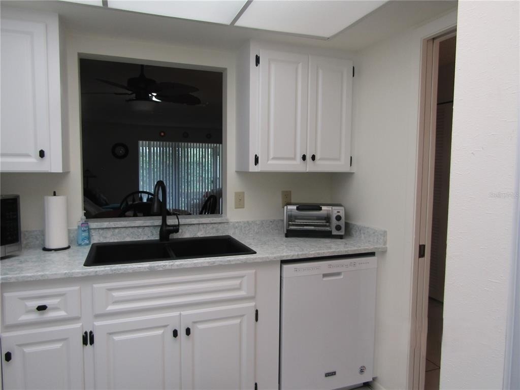 7050 W Country Club Drive N - Photo 8