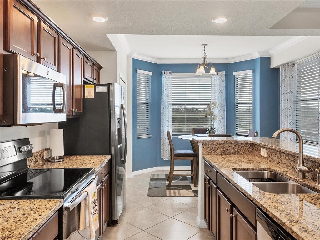16804 Vardon Terrace - Photo 12
