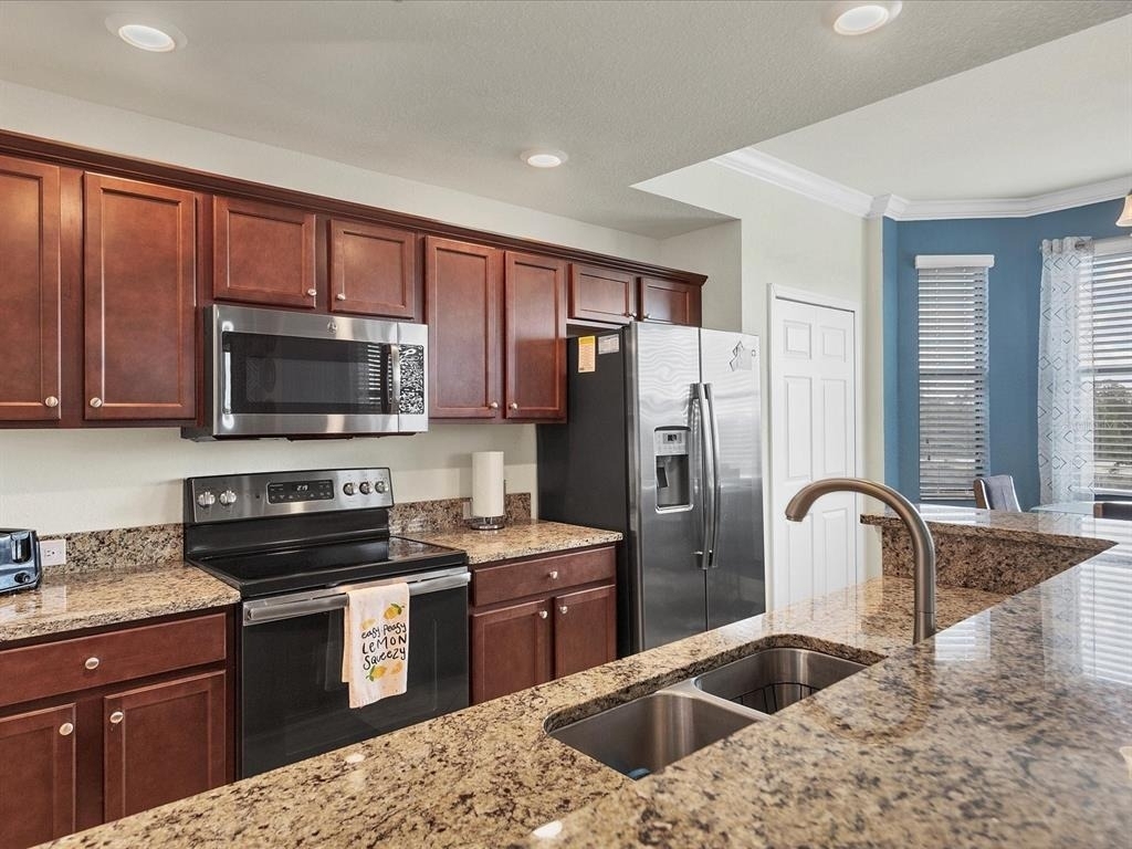 16804 Vardon Terrace - Photo 10