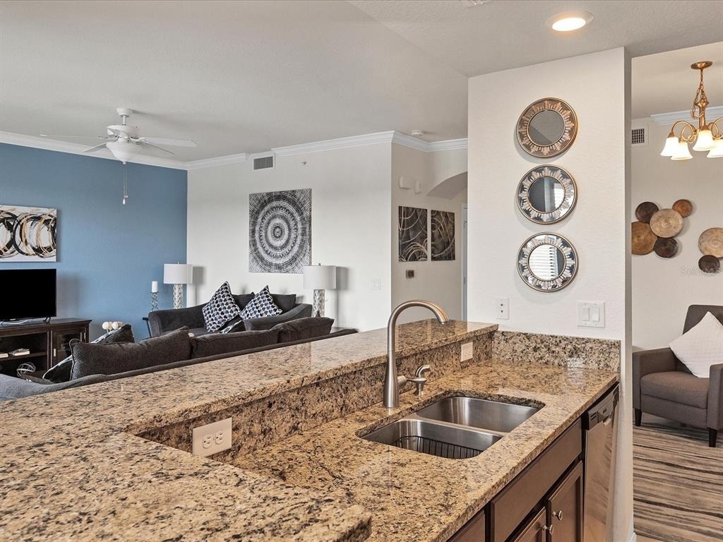 16804 Vardon Terrace - Photo 11