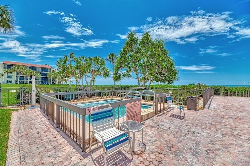1945 Gulf Of Mexico Drive - Photo 43
