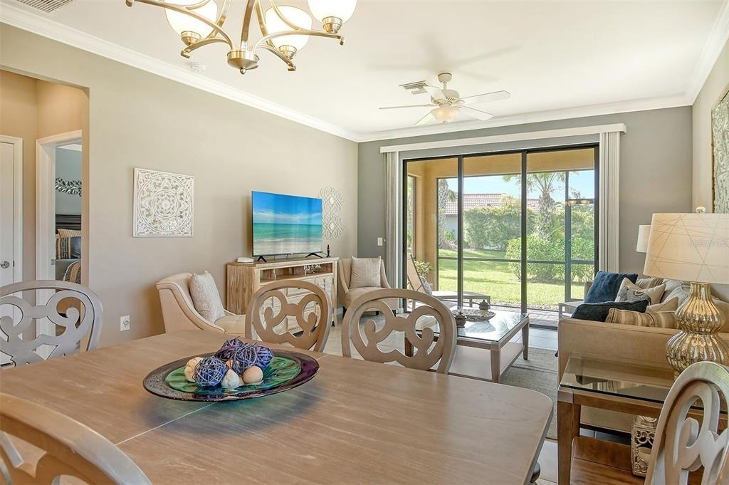 6743 Haverhill Court - Photo 8