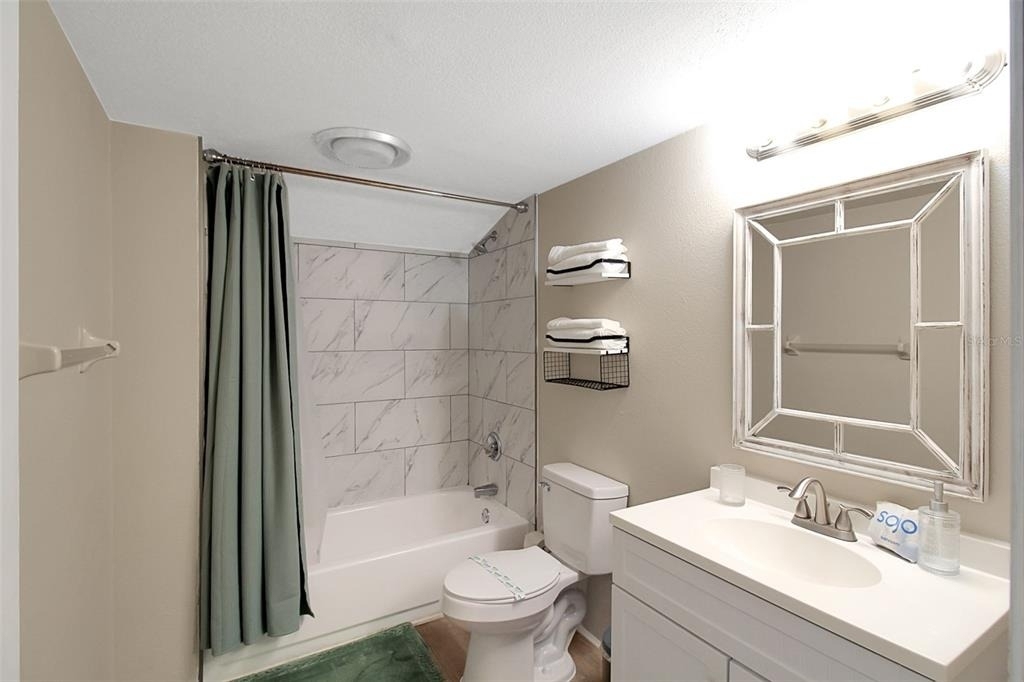 4003 Bayside Court - Photo 33