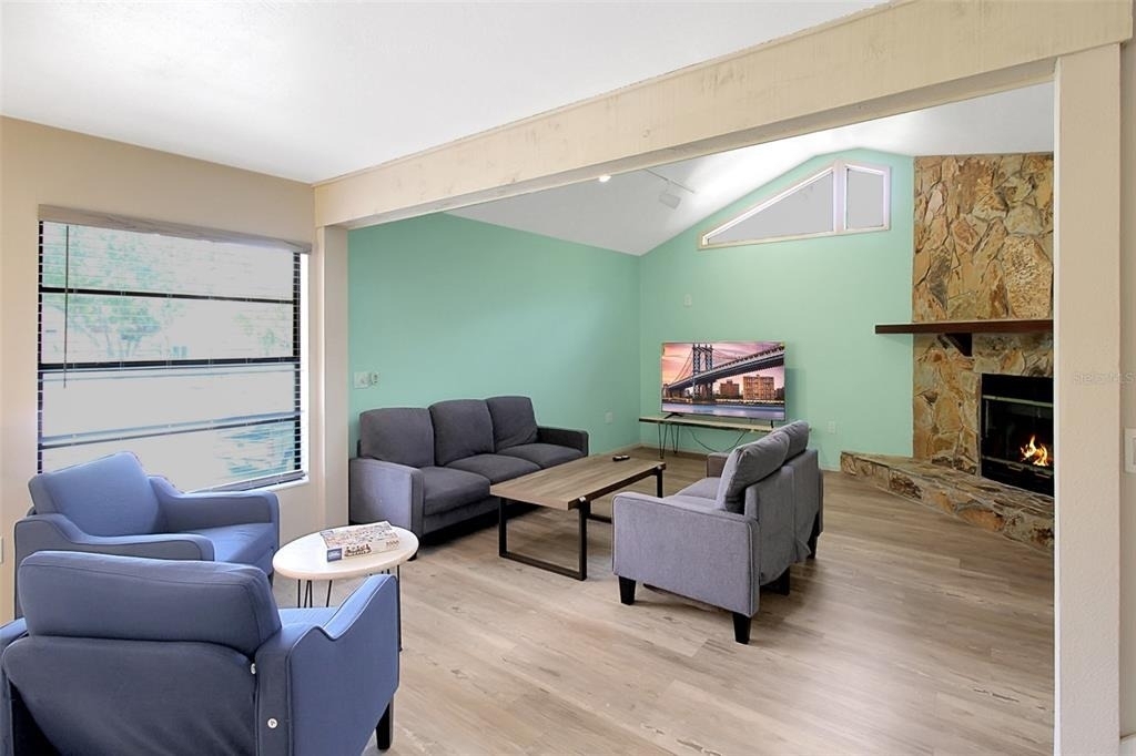 4003 Bayside Court - Photo 10