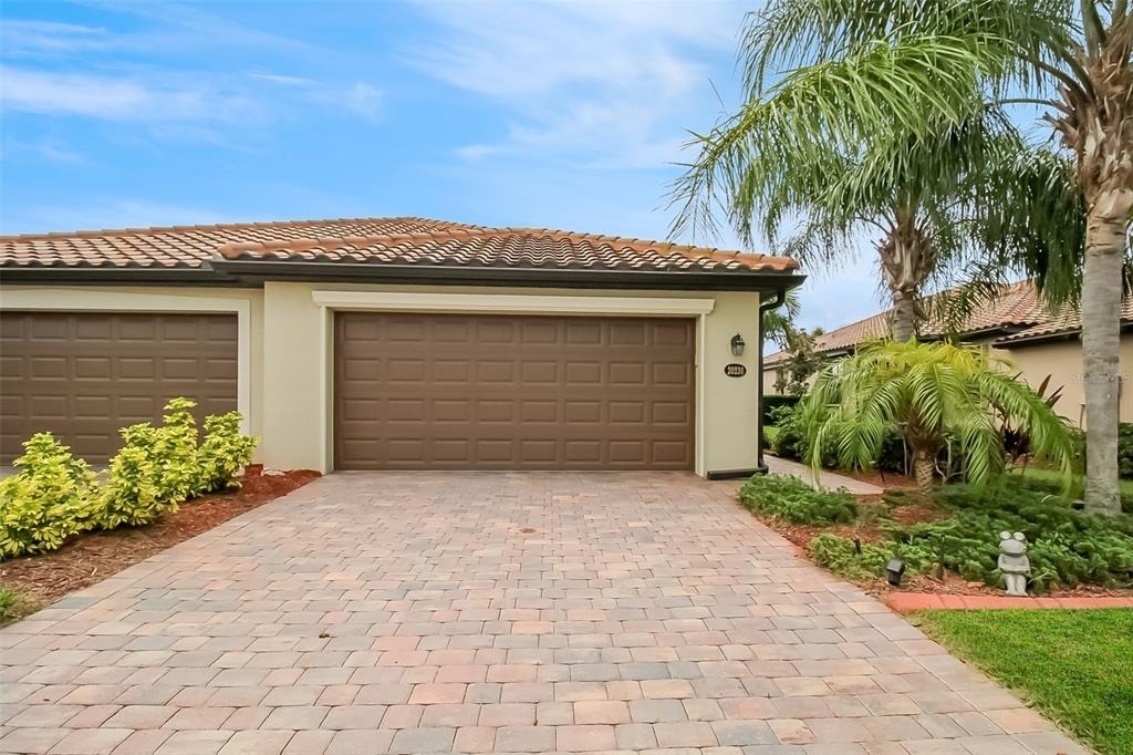 20230 Tesoro Drive - Photo 1