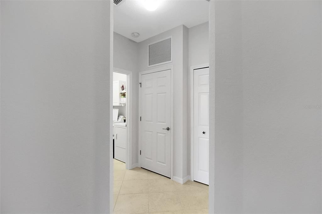 20230 Tesoro Drive - Photo 5