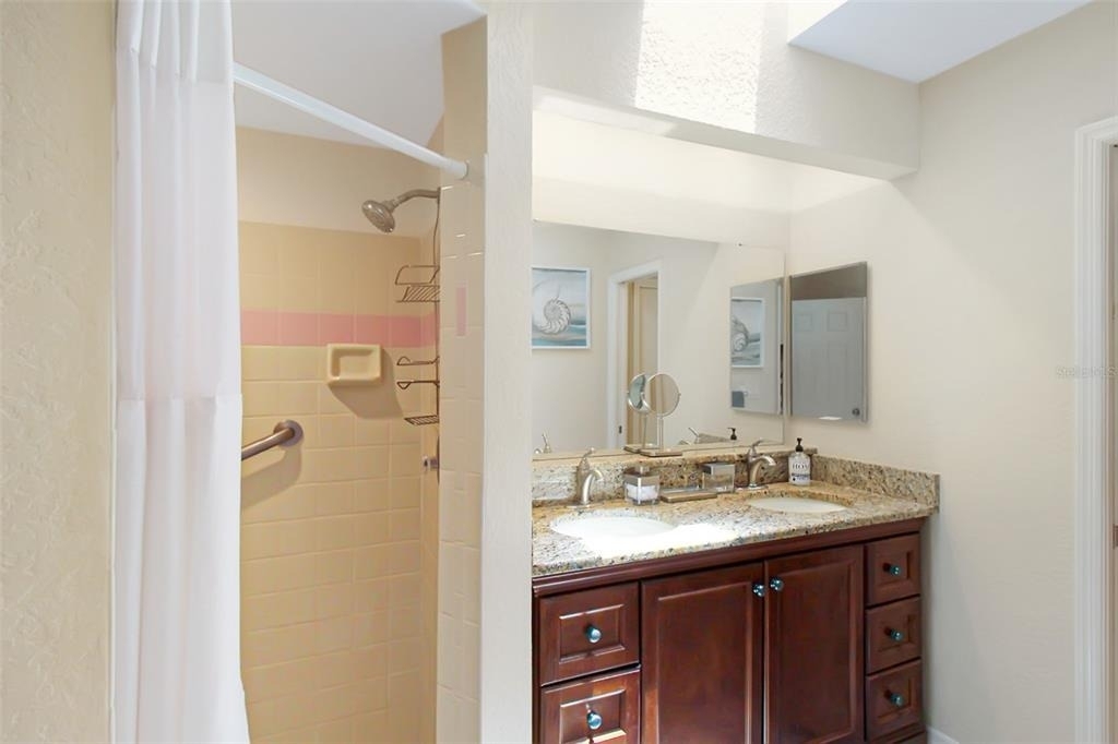 1122 Paraclete Road - Photo 38