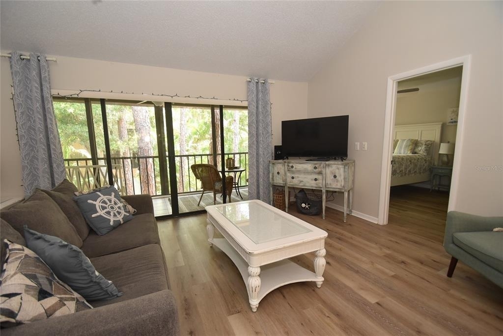 1720 Glenhouse Drive - Photo 5