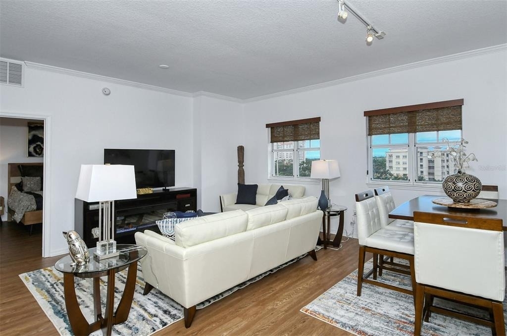 1064 N Tamiami Trail - Photo 7